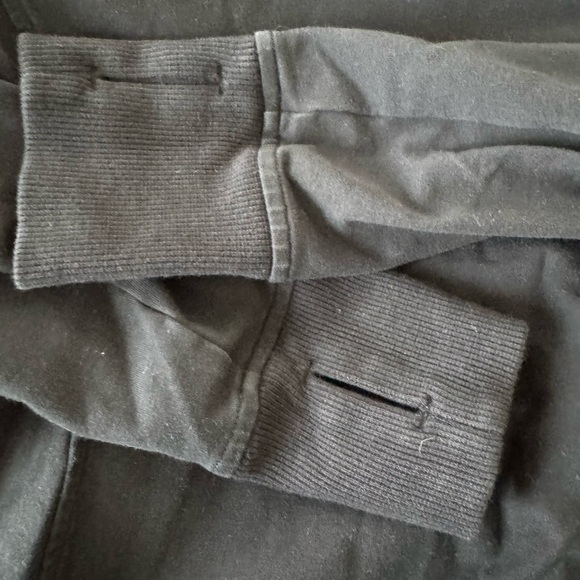 Lululemon Scuba Crewneck Sweatshirt - Picture 4 of 6